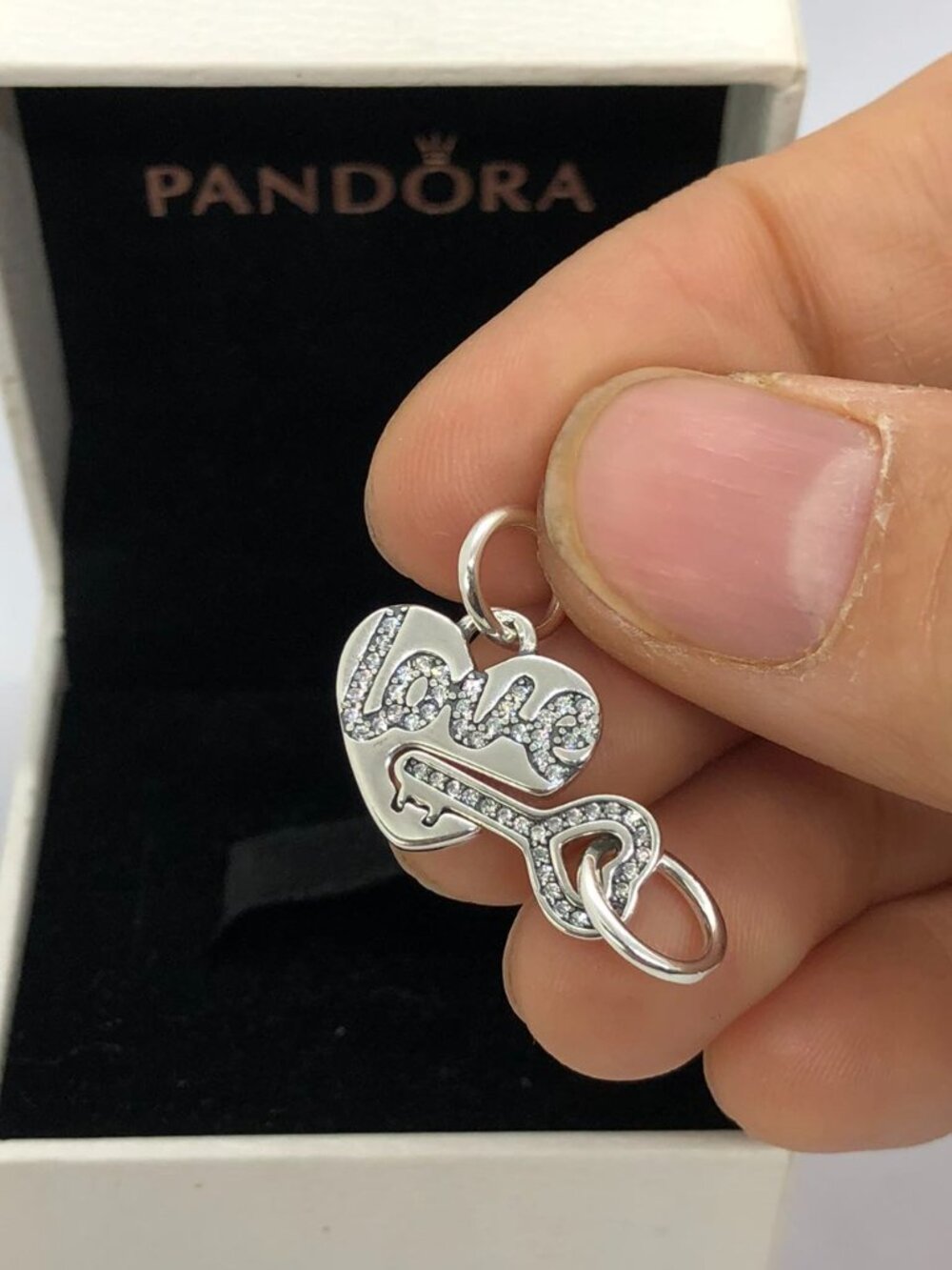 ✨🔥Pandora Splittable Heart & Key Dangle Charm